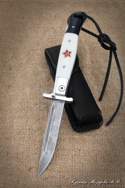 NKVD Folding knife Damascus stainless steel with pin acrylic white+black with red star