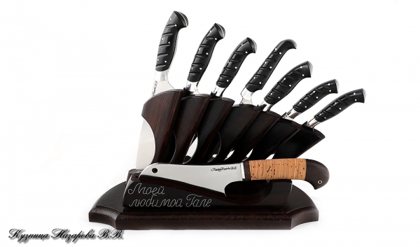 Подставка из венге с набором из 7 ножей и тяпки (95х18, черный акрил) 