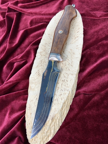 Нож Пума дамаск ламинированный, рукоять мокумэ-ганэ и железное дерево (распродажа)