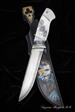 Нож Вепрь ламинация S 390 в  крученом дамаске, серебро акрил белый, скримшоу Джокер