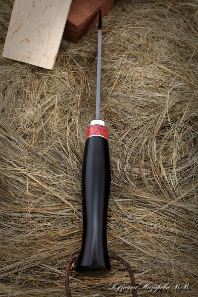 Нож Тайга дамаск ламинированный с воронением черный граб акрил красный