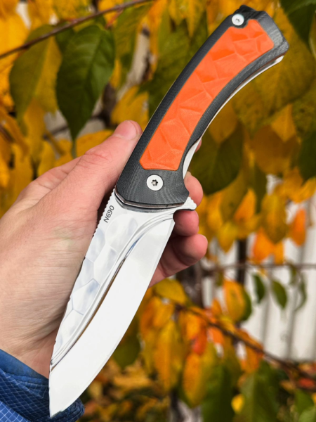 Складной нож &quot;Егерь&quot; сталь N690 в камень, накладки G10 черные и оранжевые в камень 