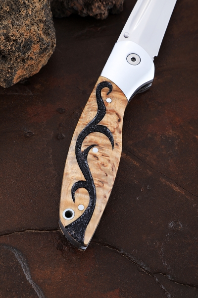 Folding knife Stork steel Elmax lining Karelian birch carved (Coutellia)