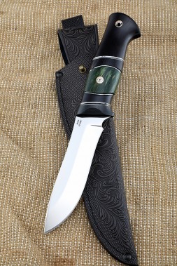 The knife of the Hangar M390 handle carbon Karelian birch green black hornbeam