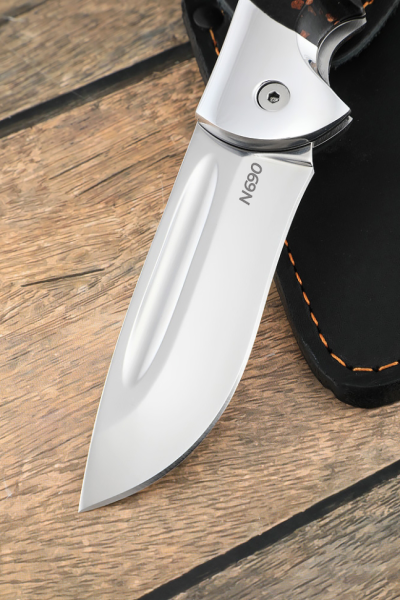 Складной нож 