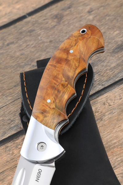 Складной нож 