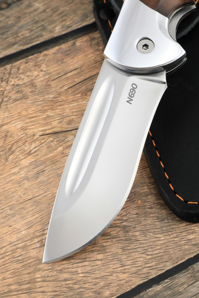 Складной нож 