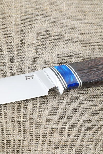 Нож Ирбис-2 95х18 рукоять акрил синий и венге 