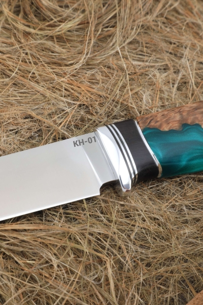 Нож Засапожный КH-01 рукоять черный граб карельская береза акрил зеленый