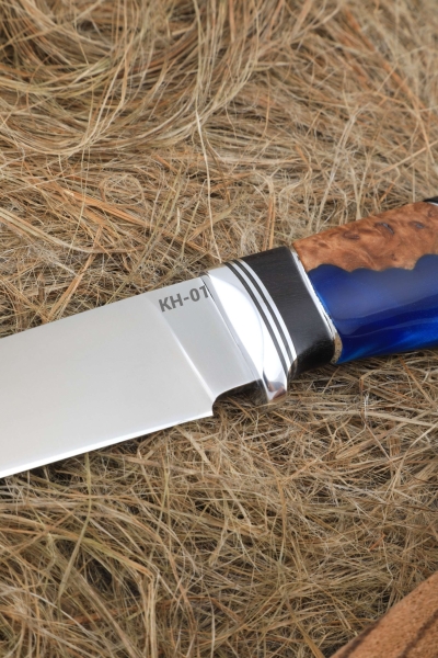 Нож Барс КН-01 рукоять черный граб карельская береза акрил синий