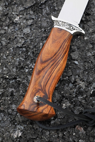 Нож Пехотинец M390 мельхиор железное дерево