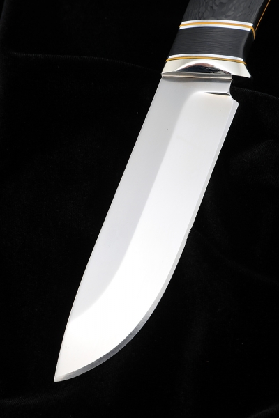 Knife Wanderer S390 handle carbon