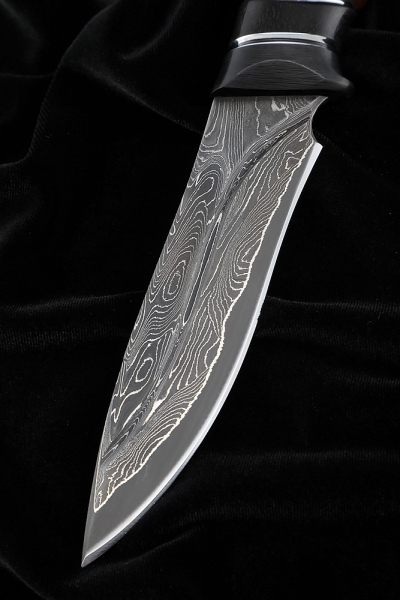 Нож Фокс дамаск ламинированный с долом черный граб железное дерево карбон