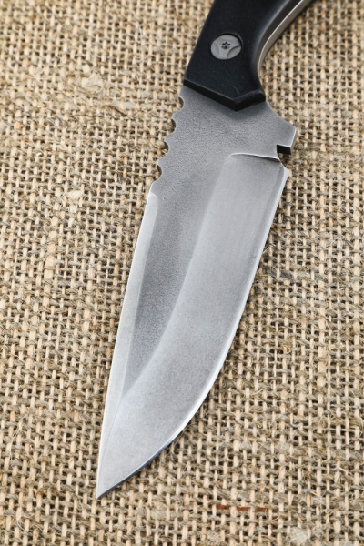 Нож Финт-4 Х12МФ акрил черный